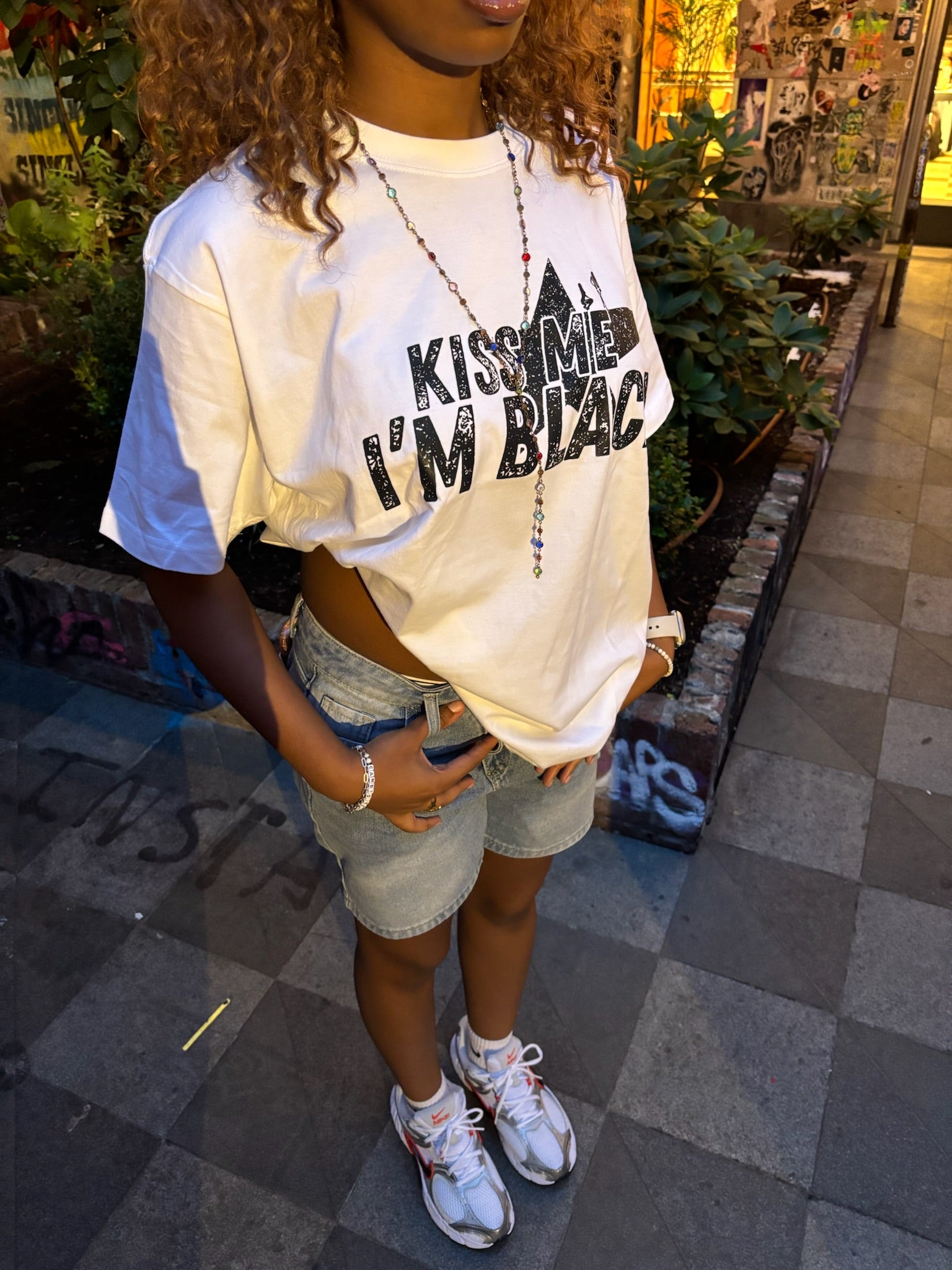 Model is wearing Size L (Large)